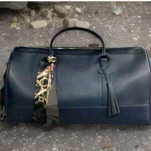 NEW Ms Lovely 22” faux Leather Black Weekender Duffel Bag Crossbody Carryon